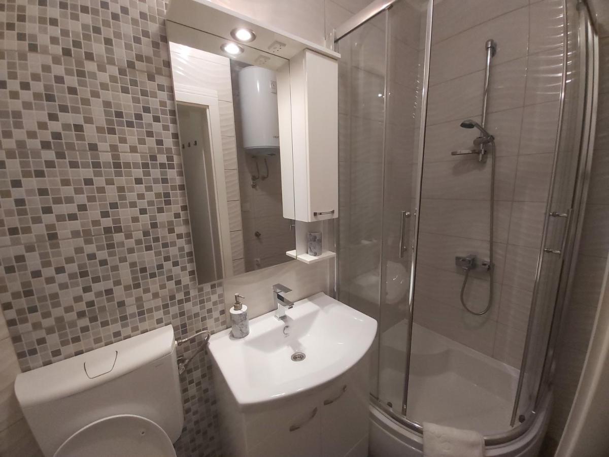 Apartment Nikirent Banja Luka Exteriör bild